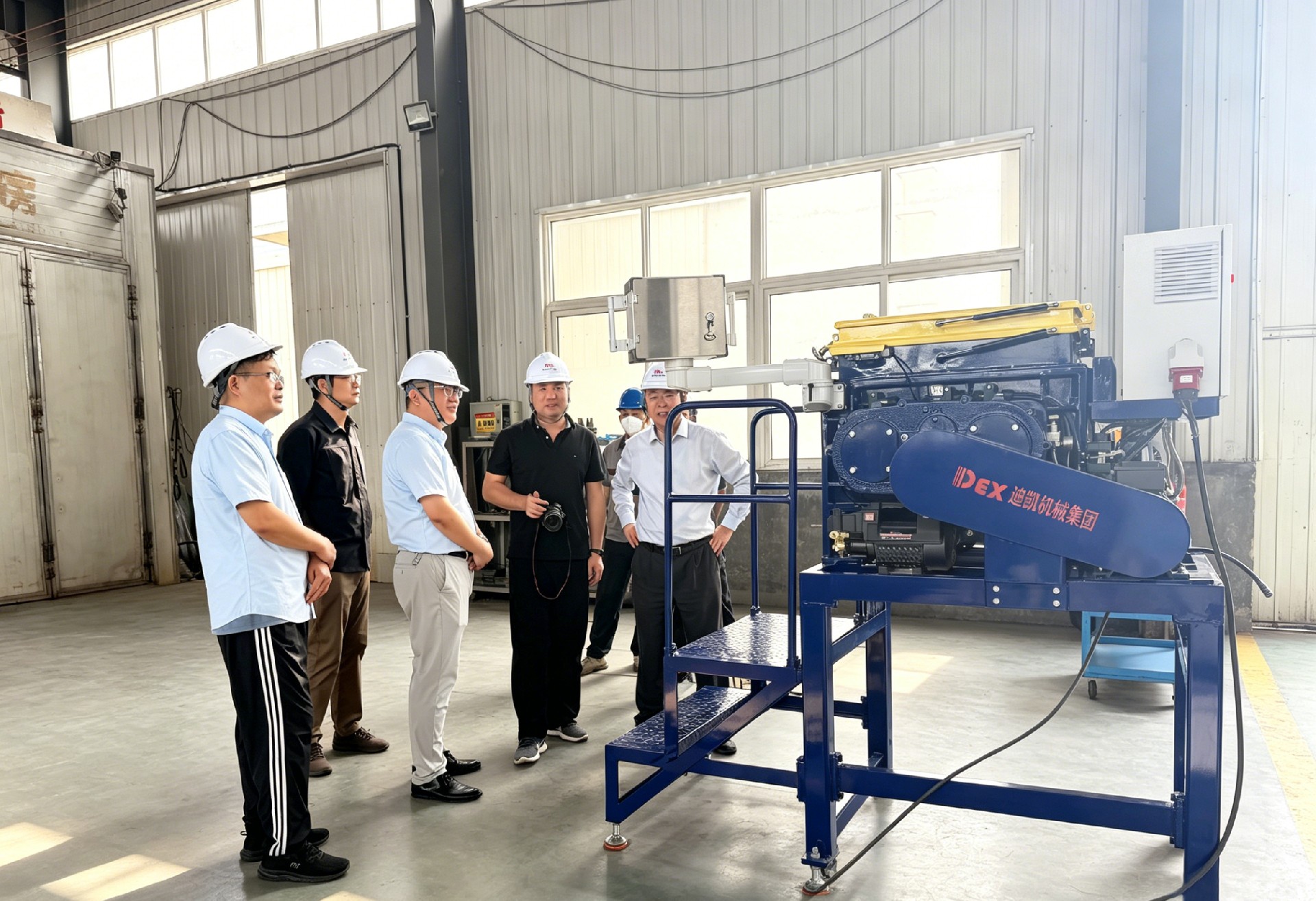 雙臥軸實驗機